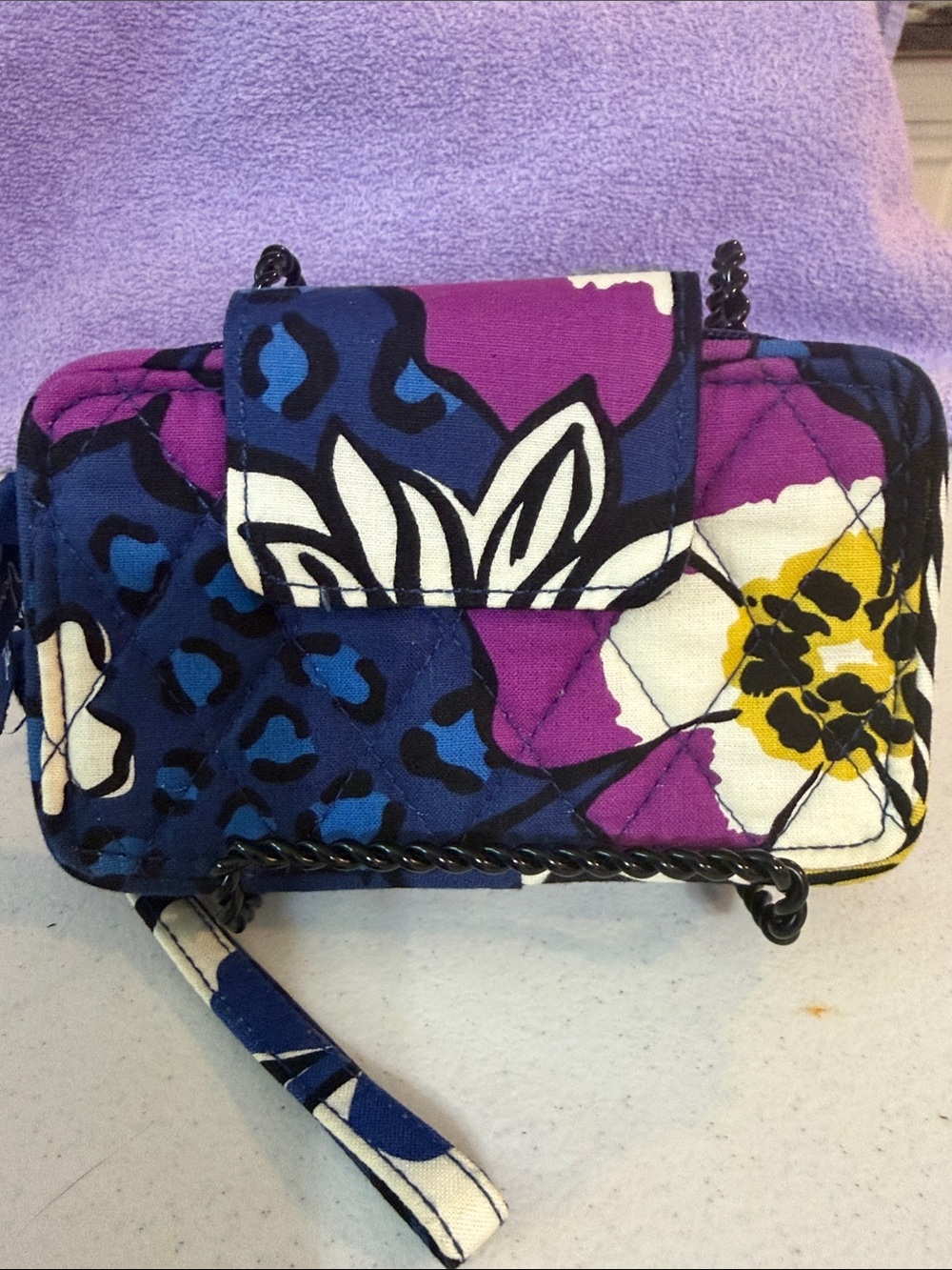 Vera Bradley “African Violet” Your Turn Smartphone Wristlet Wallet Clutch